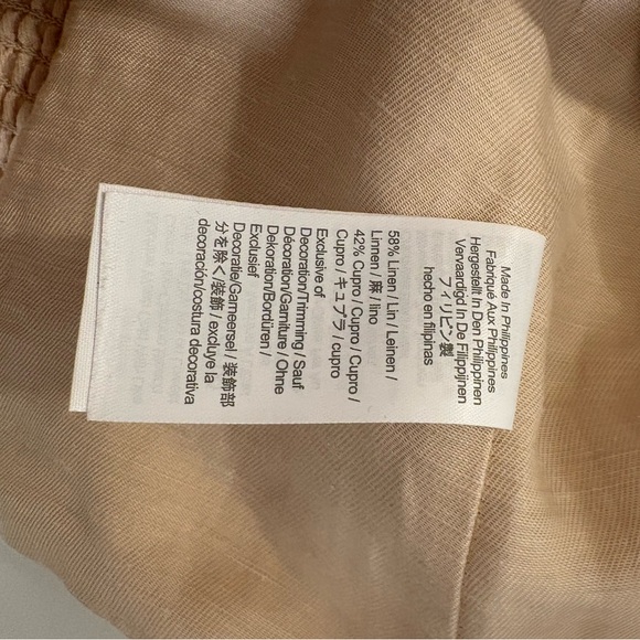 J. Crew linen-blend square neck top with puff sleeves. - Picture 5 of 5